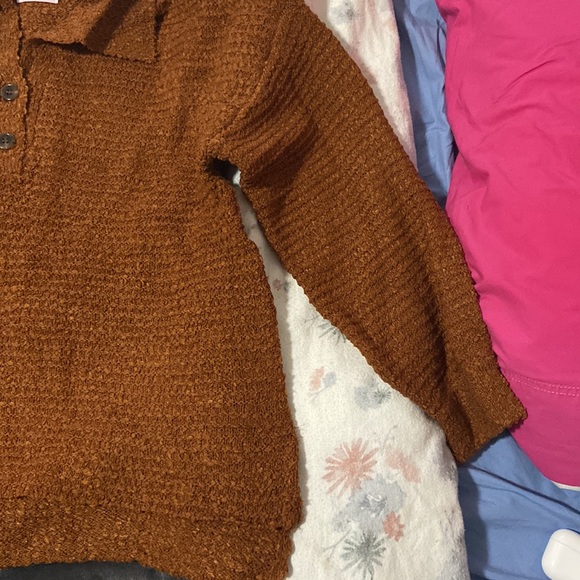 Pink Lily Gone for Tonight Rust Collared Henley Sweater - Picture 2 of 5